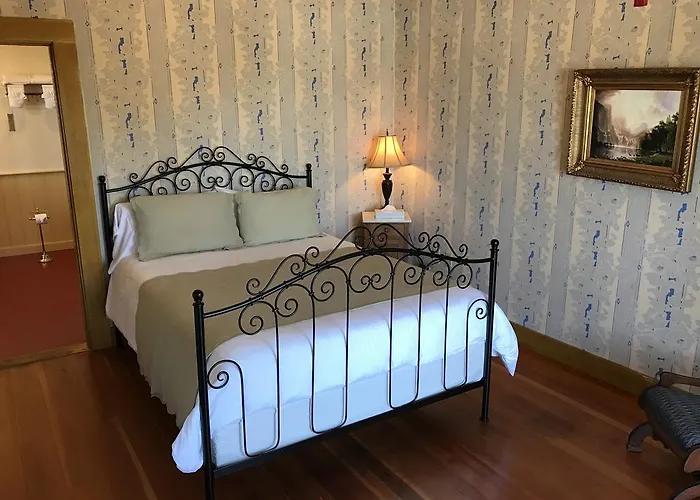 Cosmopolitan Hotel