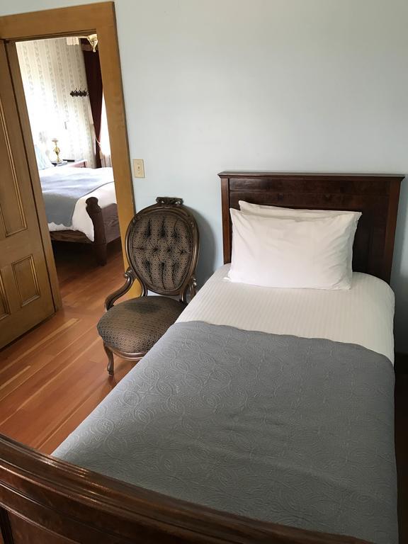 Hotel Cosmopolitan 4*