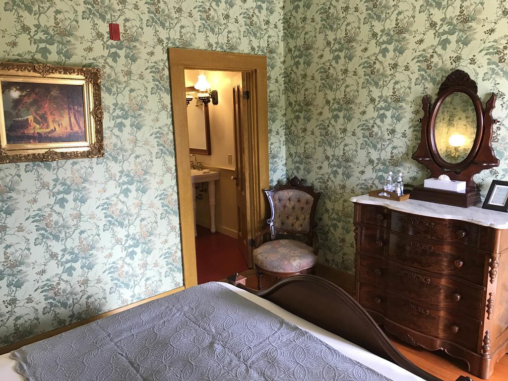 Hotel Cosmopolitan